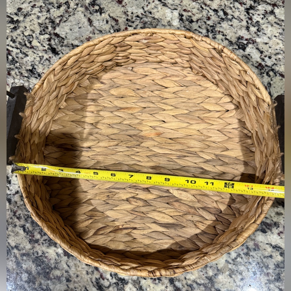 Natural Woven Basket with Handles - Picture 7 of 8